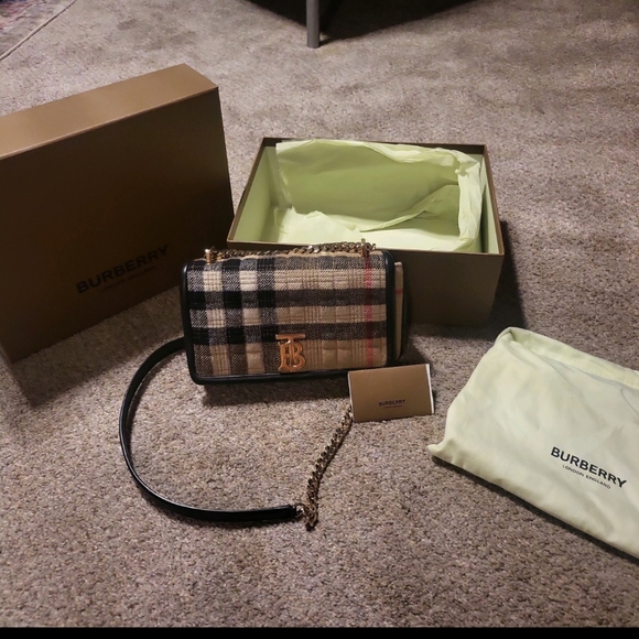 Burberry Check Cashmere Check Boucle Lola Bag & black leather - Picture 1 of 10